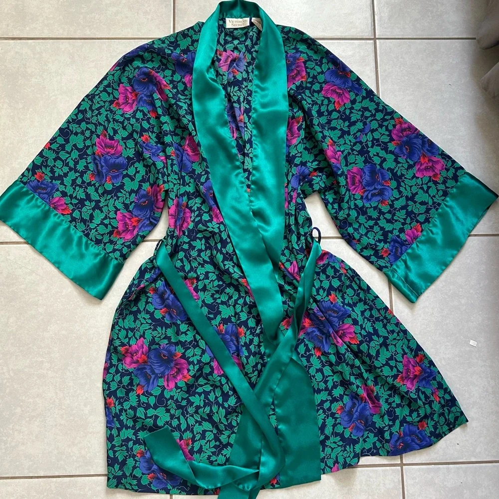 Victoria's Secret | Long Robe Floral Kimono Gold Label Tie Belt Gem Tone - Picture 6 of 9